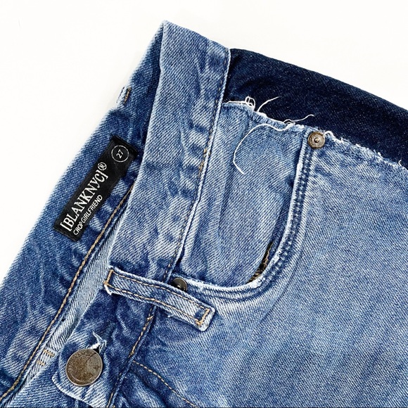 Jeans - Picture 3 of 3